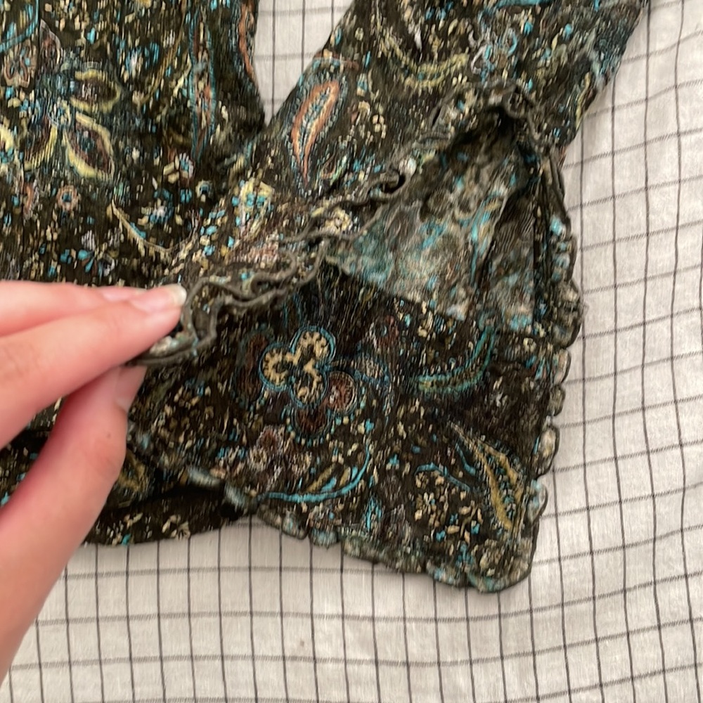 patterned INC button-up - Picture 2 of 4